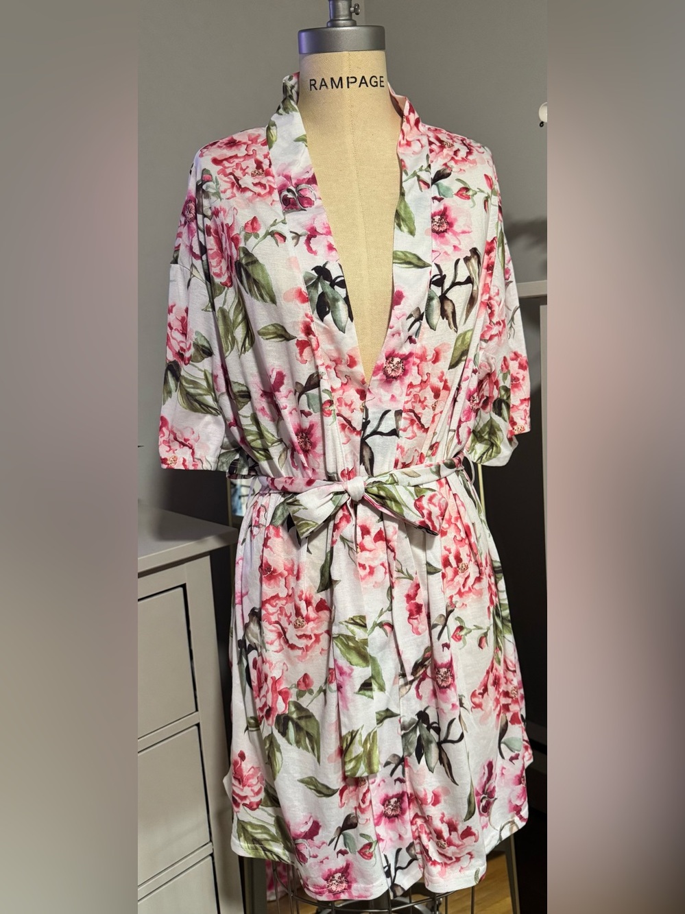 Show Me‎ Your Mumu Brie Robe Garden of Blooms Floral Kimono One Size